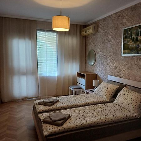 Lighthouse 1bedroom GeC apartment B203 Baltsjik Buitenkant foto